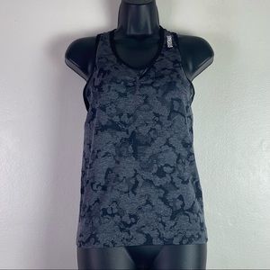 GYMSHARK ADAPT CAMO SEAMLESS TANK